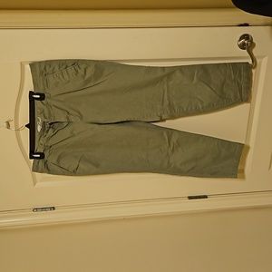 Old Navy Boyfriend cut khakis
